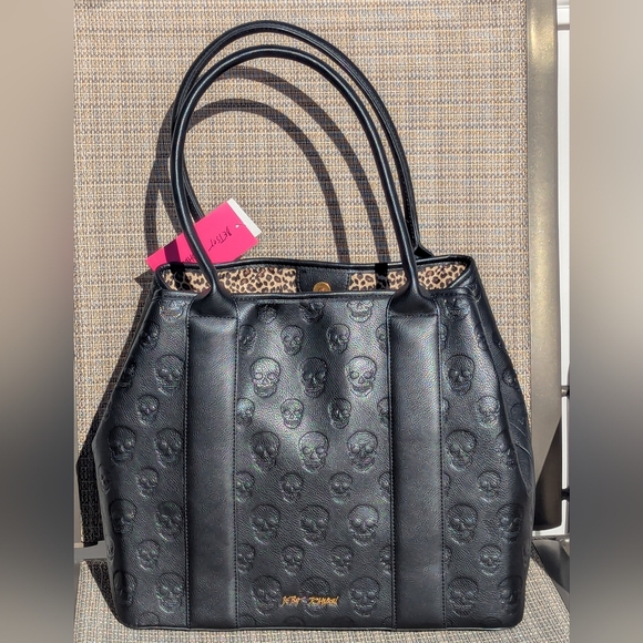 Betsey Johnson " XOSTUDDY" Black Skull Embossed Tote Bag With Metal Studs - Picture 2 of 8